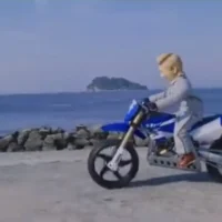旅行券5万円分、電動RCバイクが当たるバイク王のキャンペーン！
